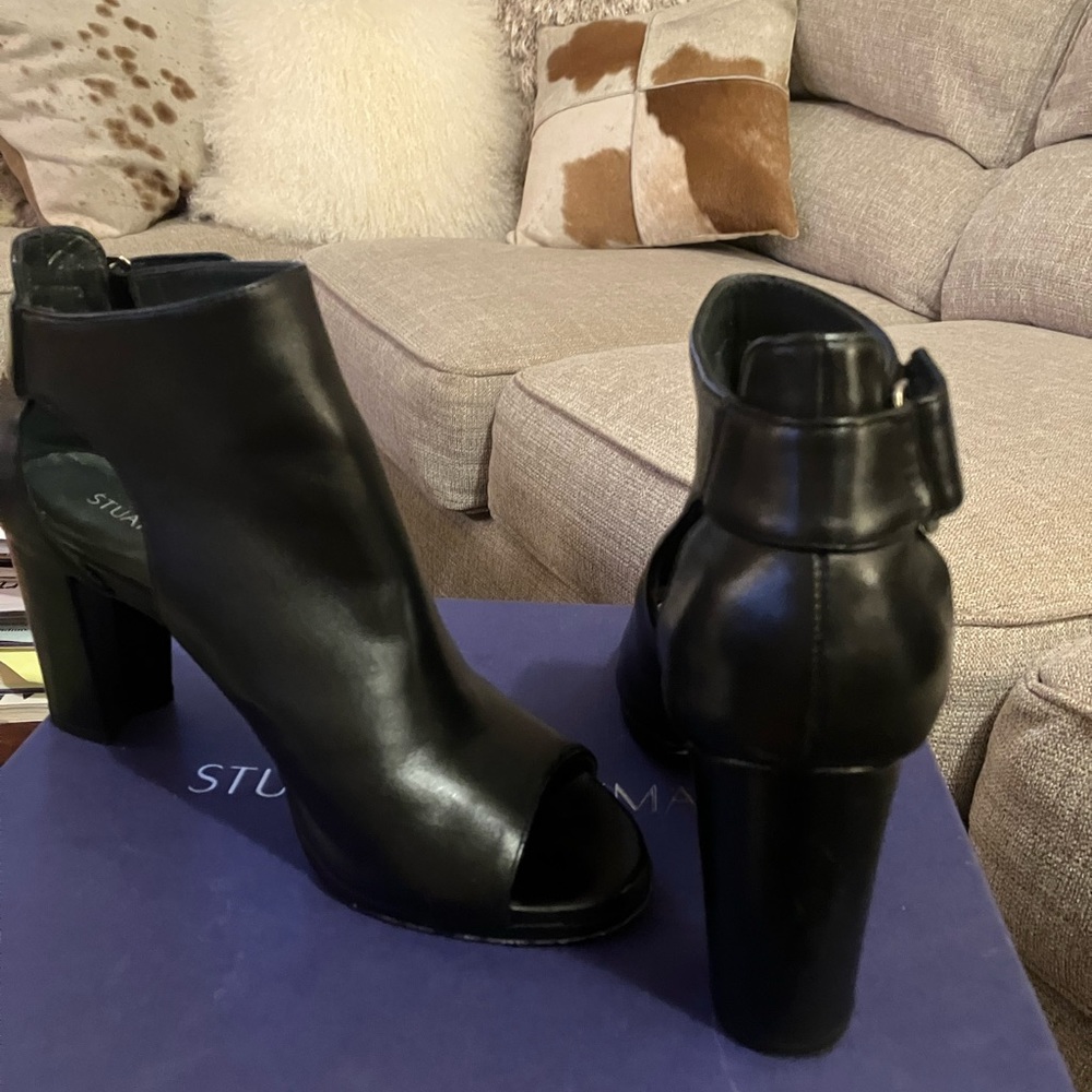 Stuart Weitzman black shoes, sz 7.5